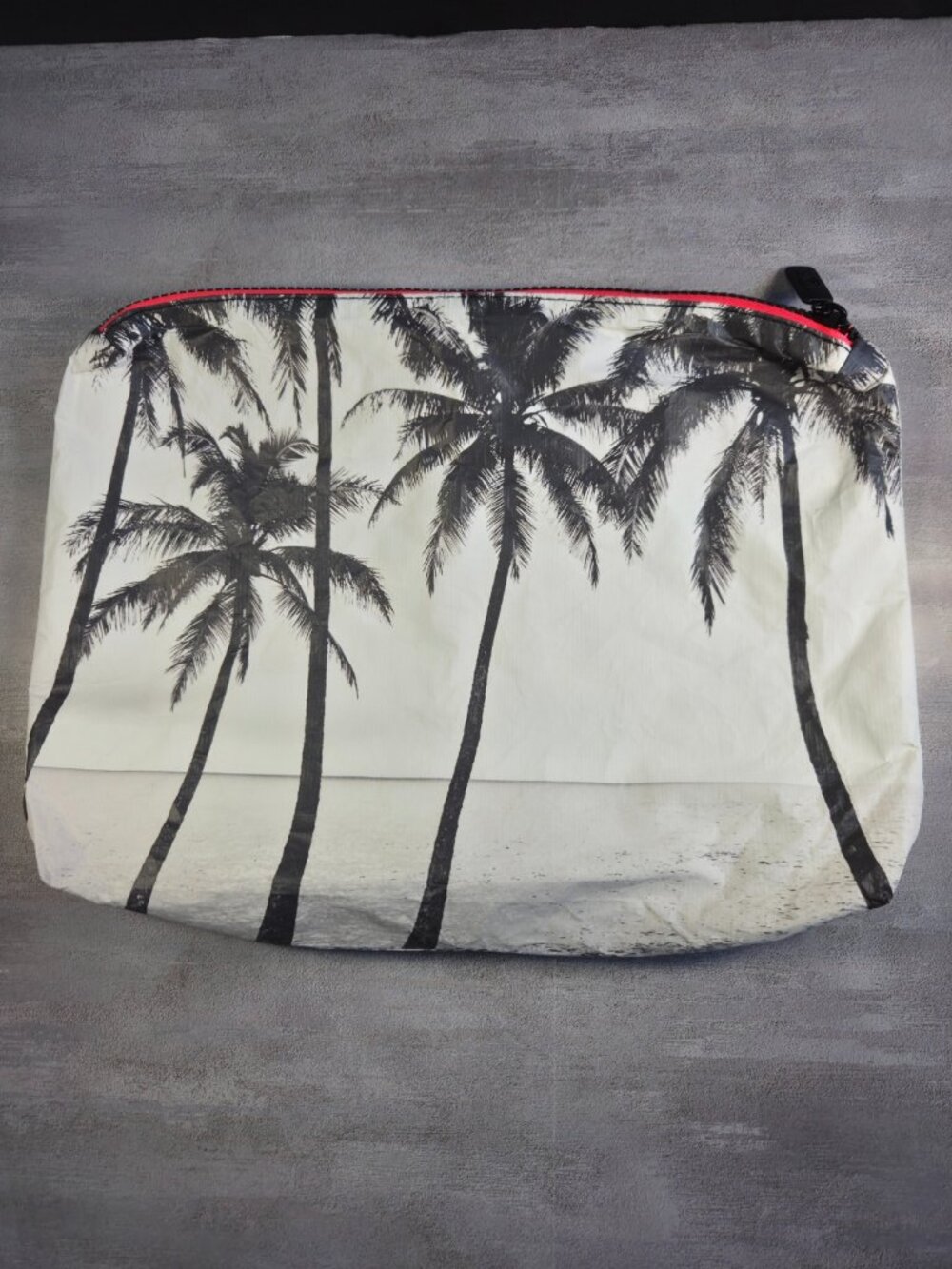 ALOHA Collection x Samudra special-edition Kalapana Mid Pouch Black and White